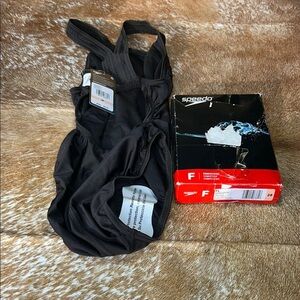 NWT Speedo Classic Black Swimsuit F FL 8002406001 Eco Solid Super Pro Sz 28 New
